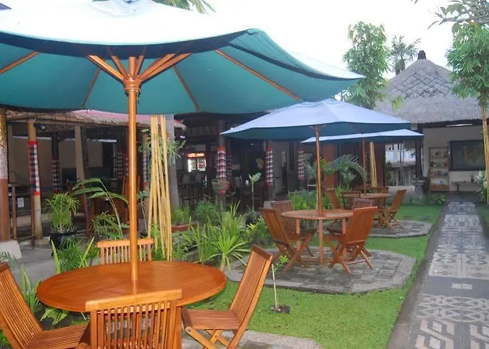 Hotel Casa Ganesha 2*