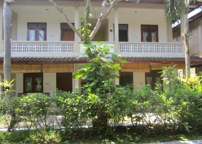 Hotel Casa Ganesha 2*